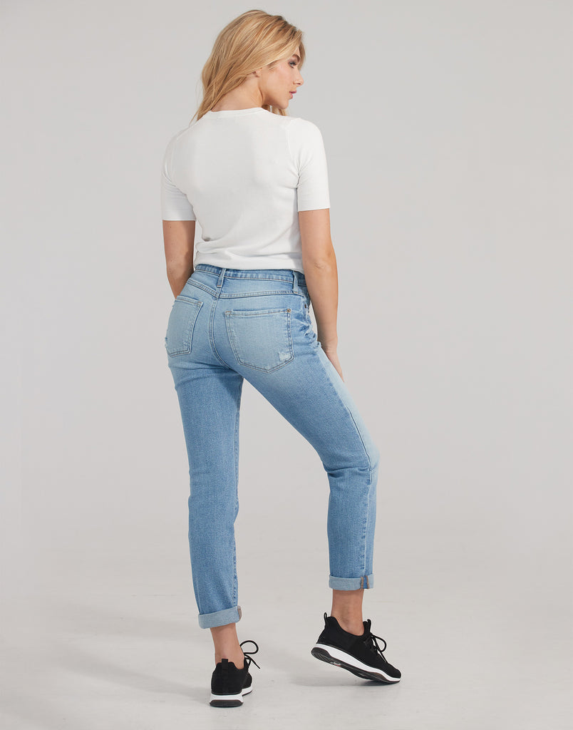 MALIA RELAXED SLIM JEANS / Ambience