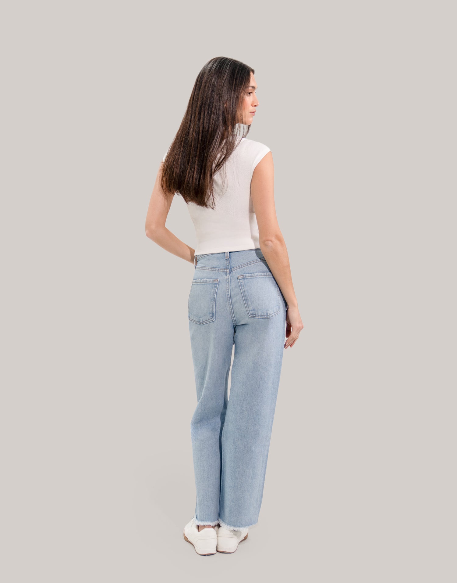 CHLOE STRAIGHT JEANS / BLISS