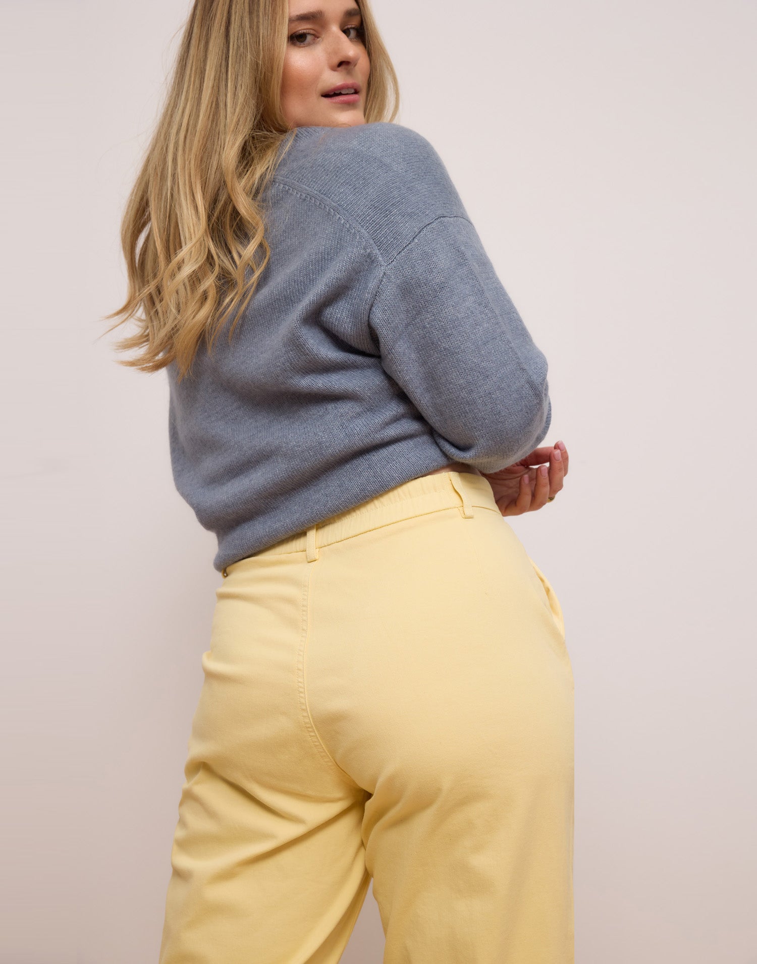 MALIA RELAXED JEANS / BANANA YELLOW