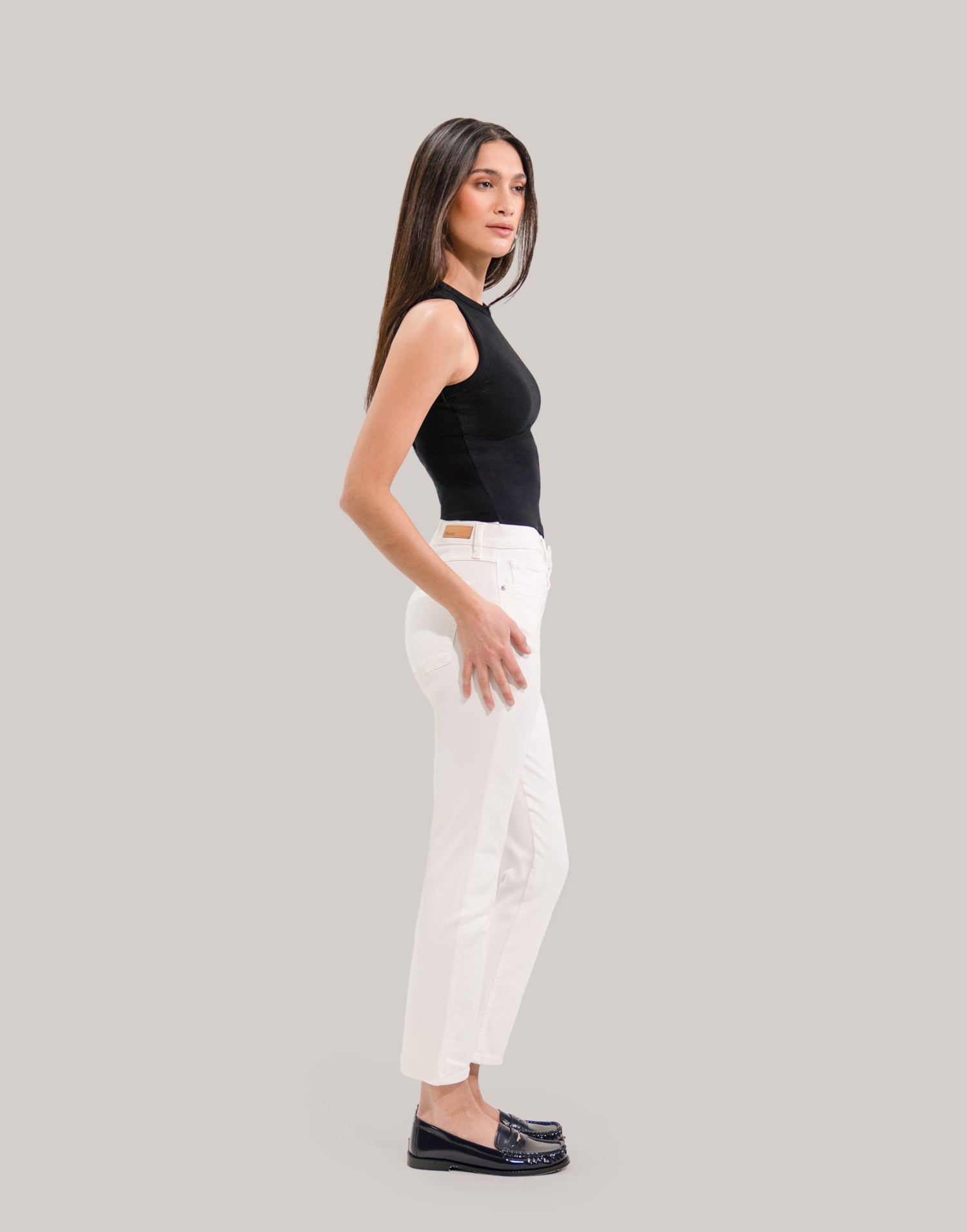 MALIA RELAXED JEANS / PEARL