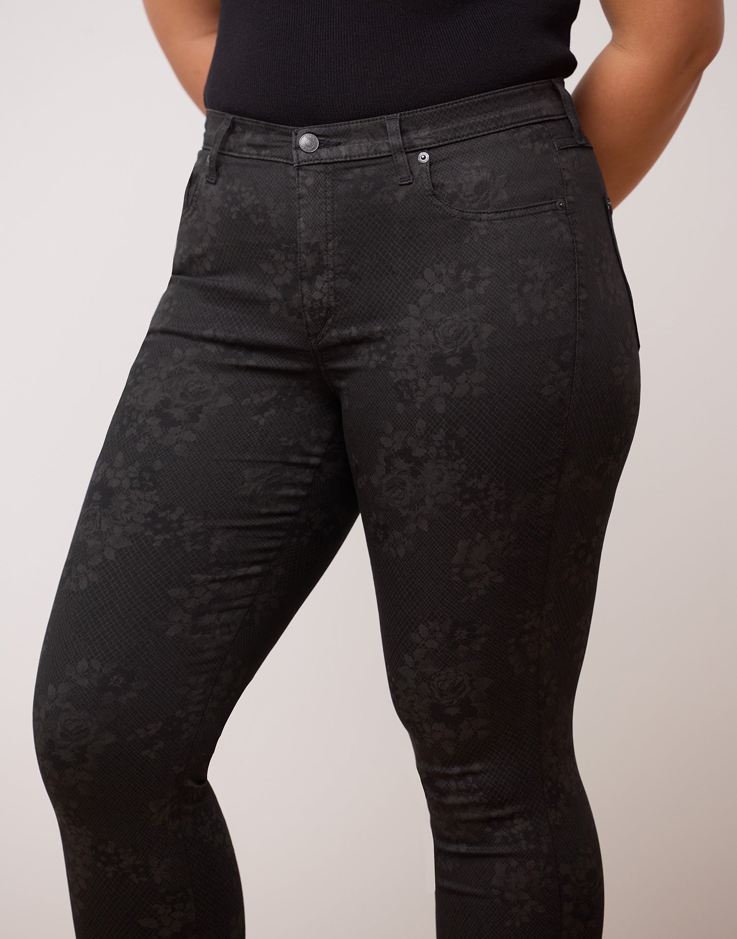 RACHEL SKINNY JEANS / BLACK FLORAL