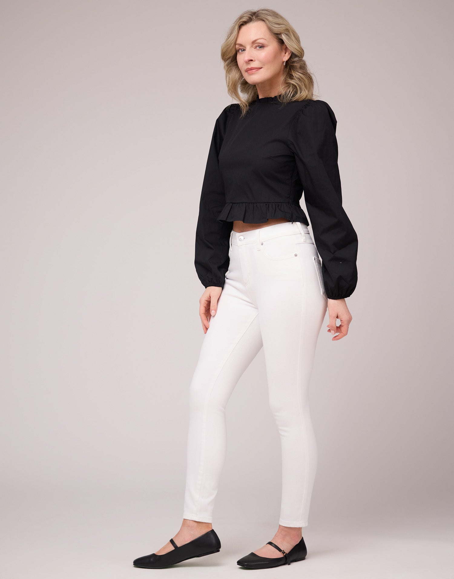 RACHEL SKINNY JEANS / WHITE SHELL