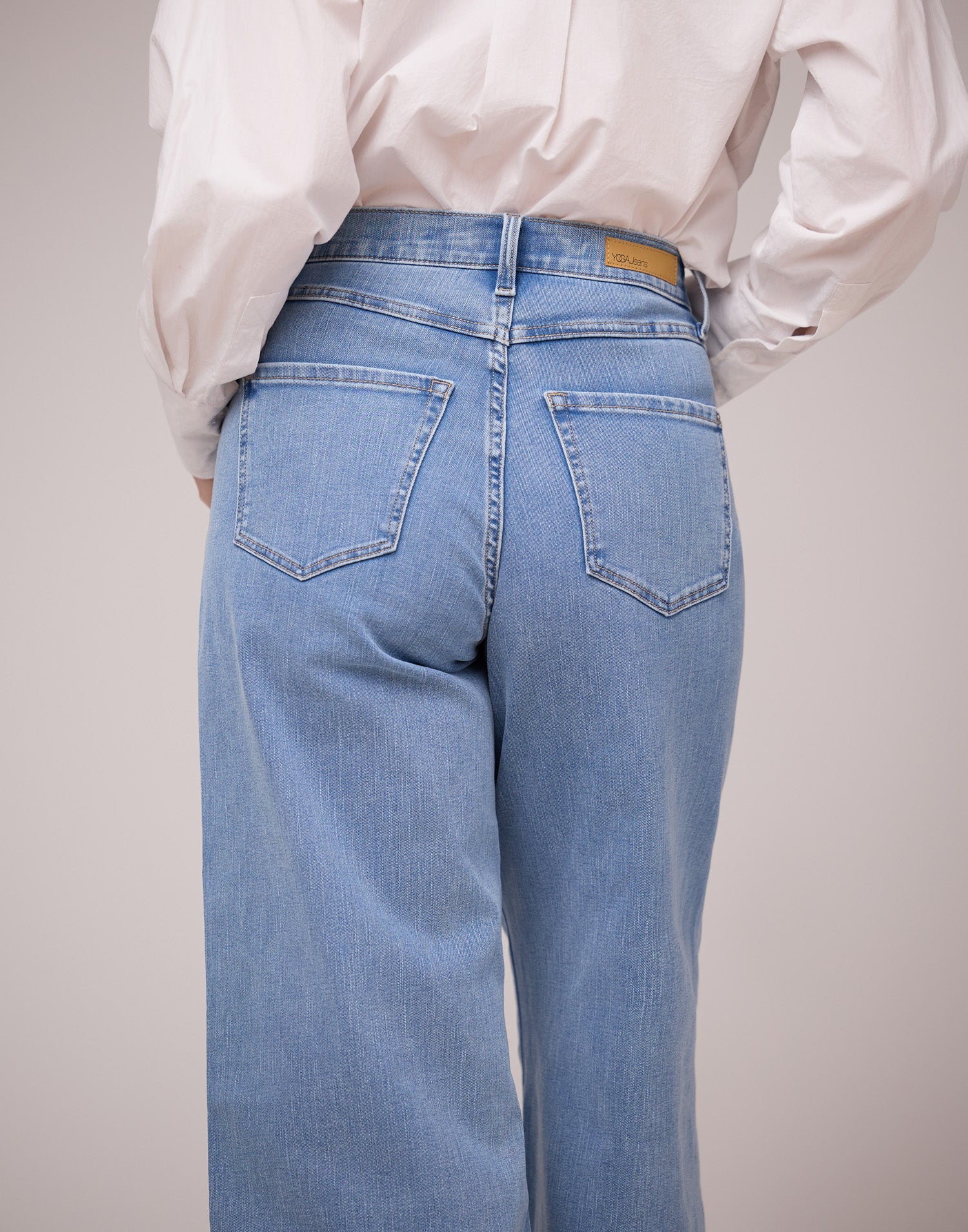 LILY WIDE LEG JEANS / BLUE WAVES