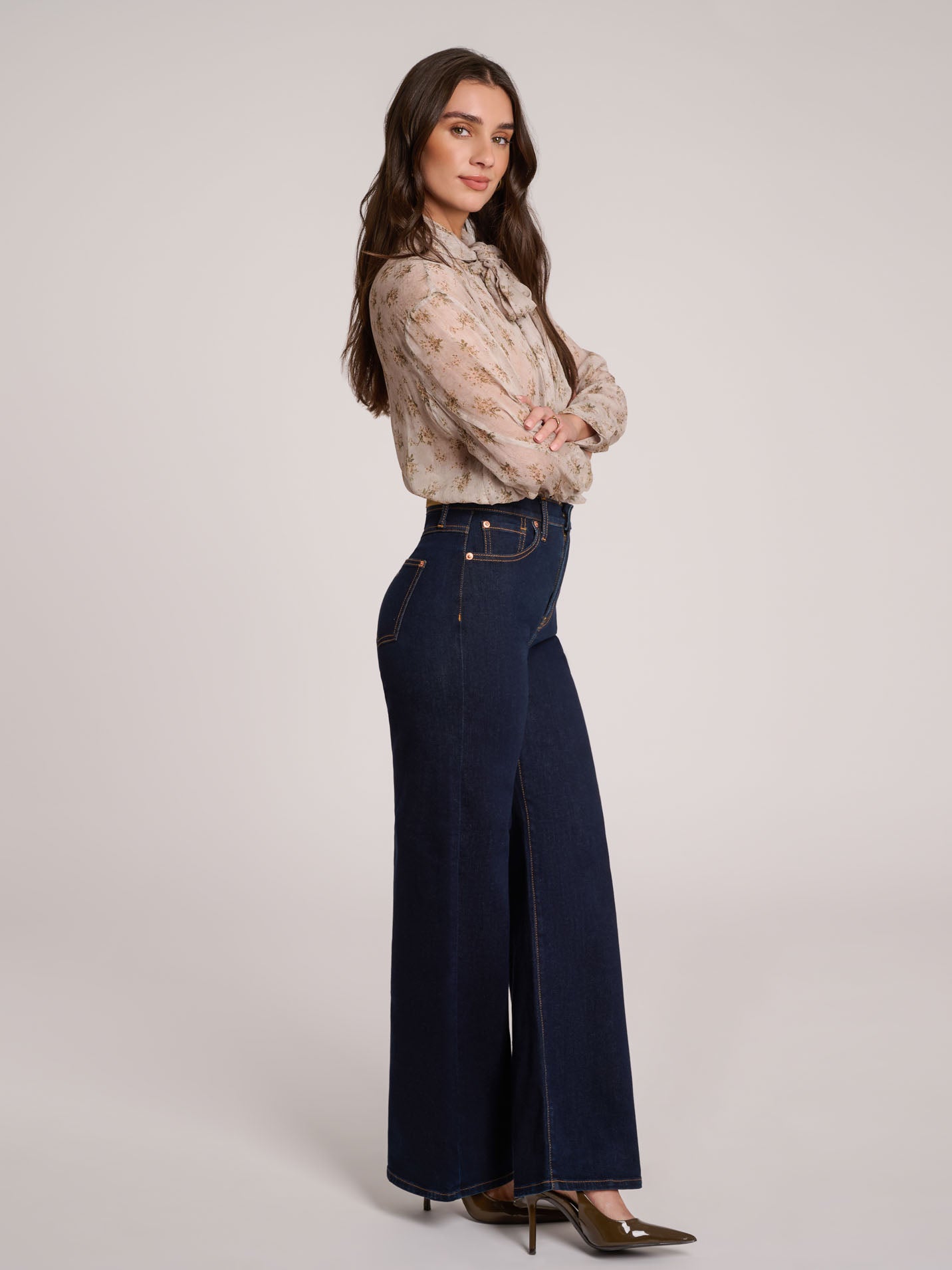 LILY WIDE LEG JEANS / BLUE BUTTERFLY