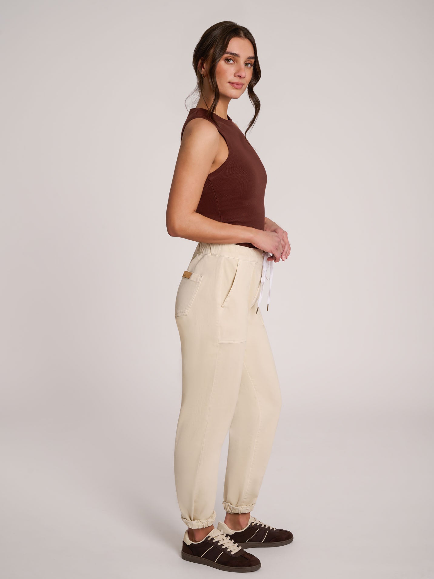 MALIA RELAXED JEANS / MOONFLOWER